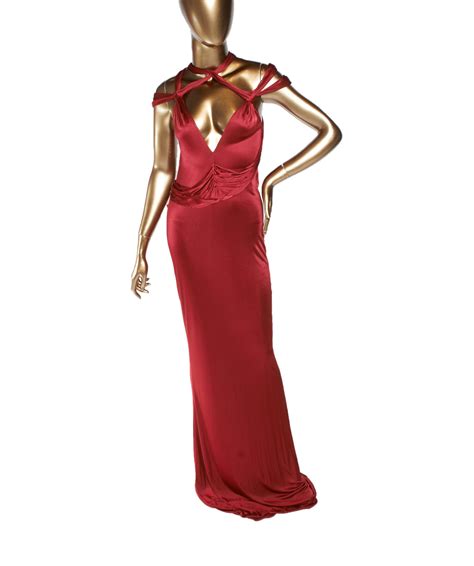 tom ford gucci red dress|tom Gucci red carpet.